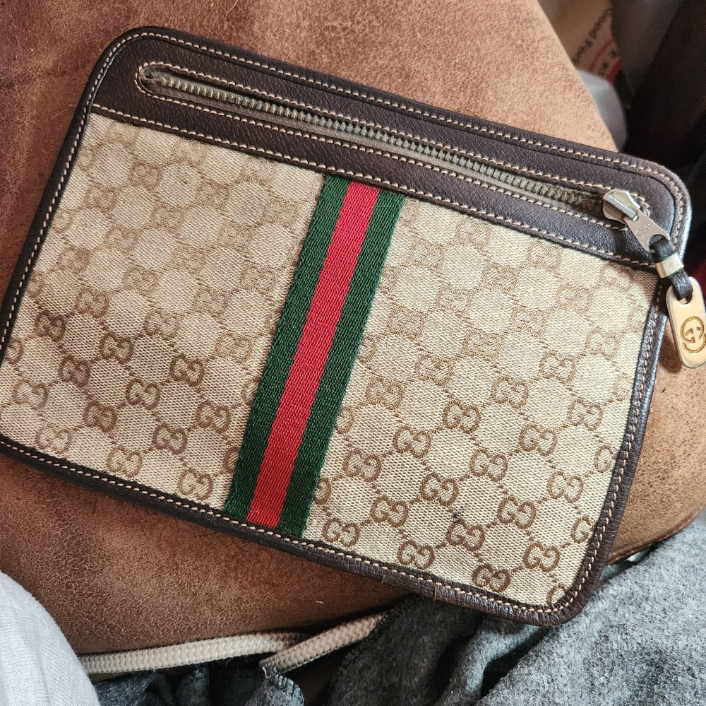 1960s Gucci pouch